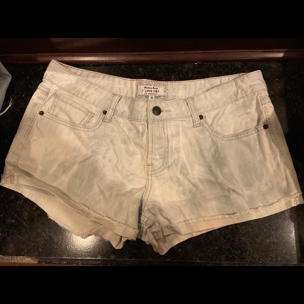 Short shorts